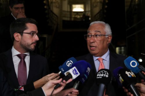 António Costa fala aos jornalistas sobre a demissão do secretário de Estado Miguel Alves, Lisboa, 10/11/2022 (ANTÓNIO COTRIM/LUSA).